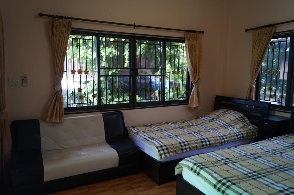 Appartamento Three Moon Doi Saket Esterno foto